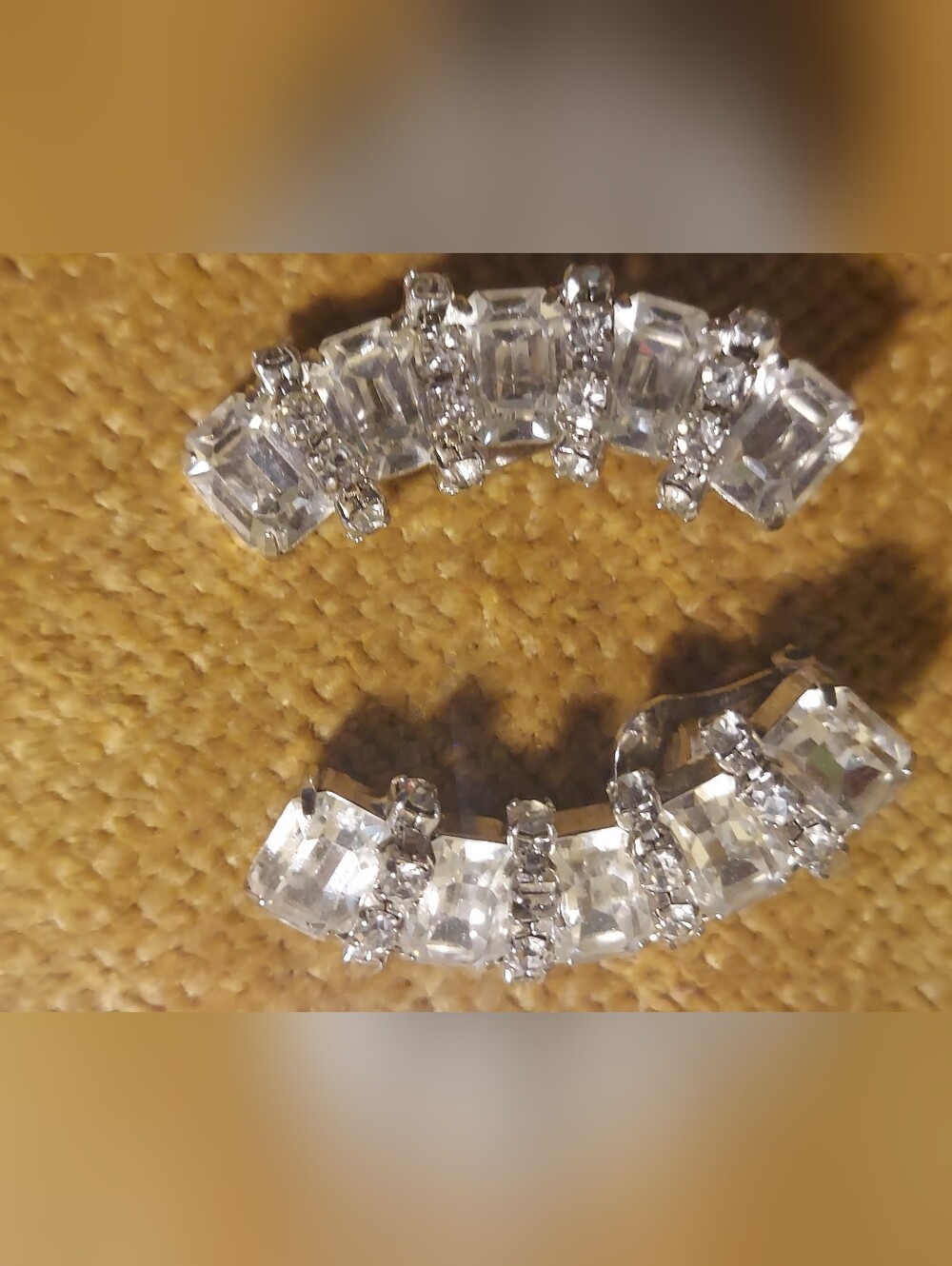 Beautiful Clip Rhinstone Earrings